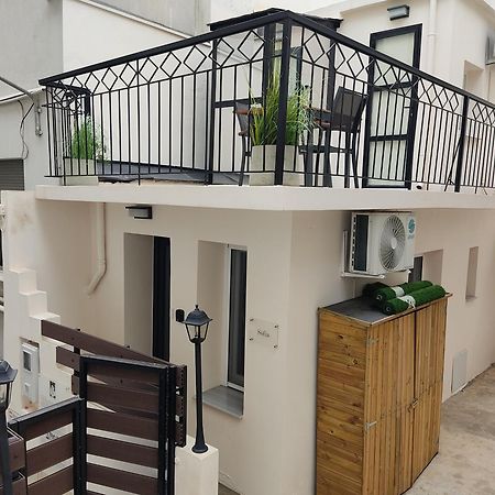 Lb Luxury Apartments 沃洛斯 外观 照片