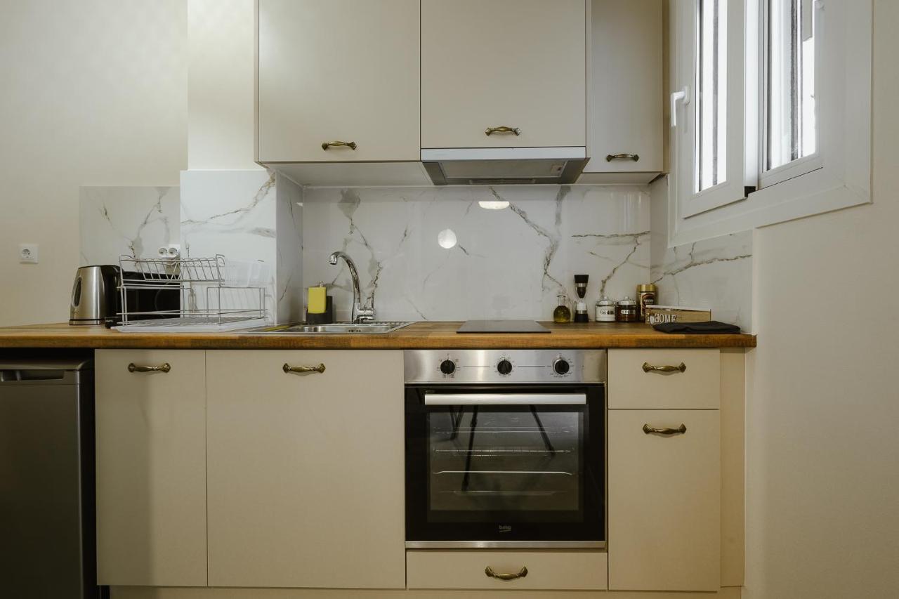 Lb Luxury Apartments 沃洛斯 外观 照片