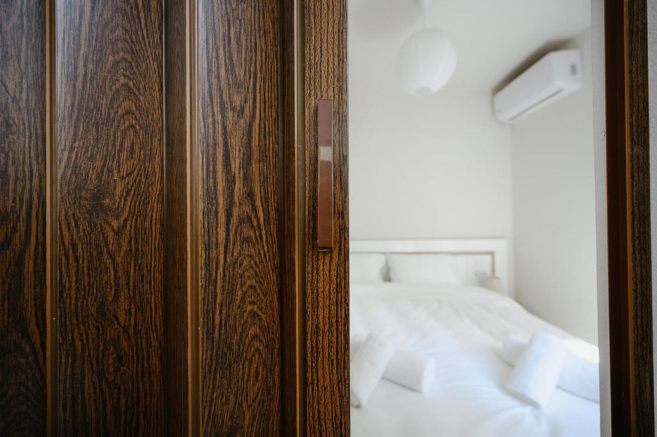 Lb Luxury Apartments 沃洛斯 外观 照片