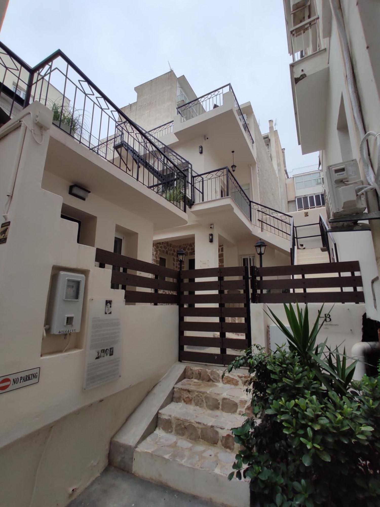 Lb Luxury Apartments 沃洛斯 外观 照片